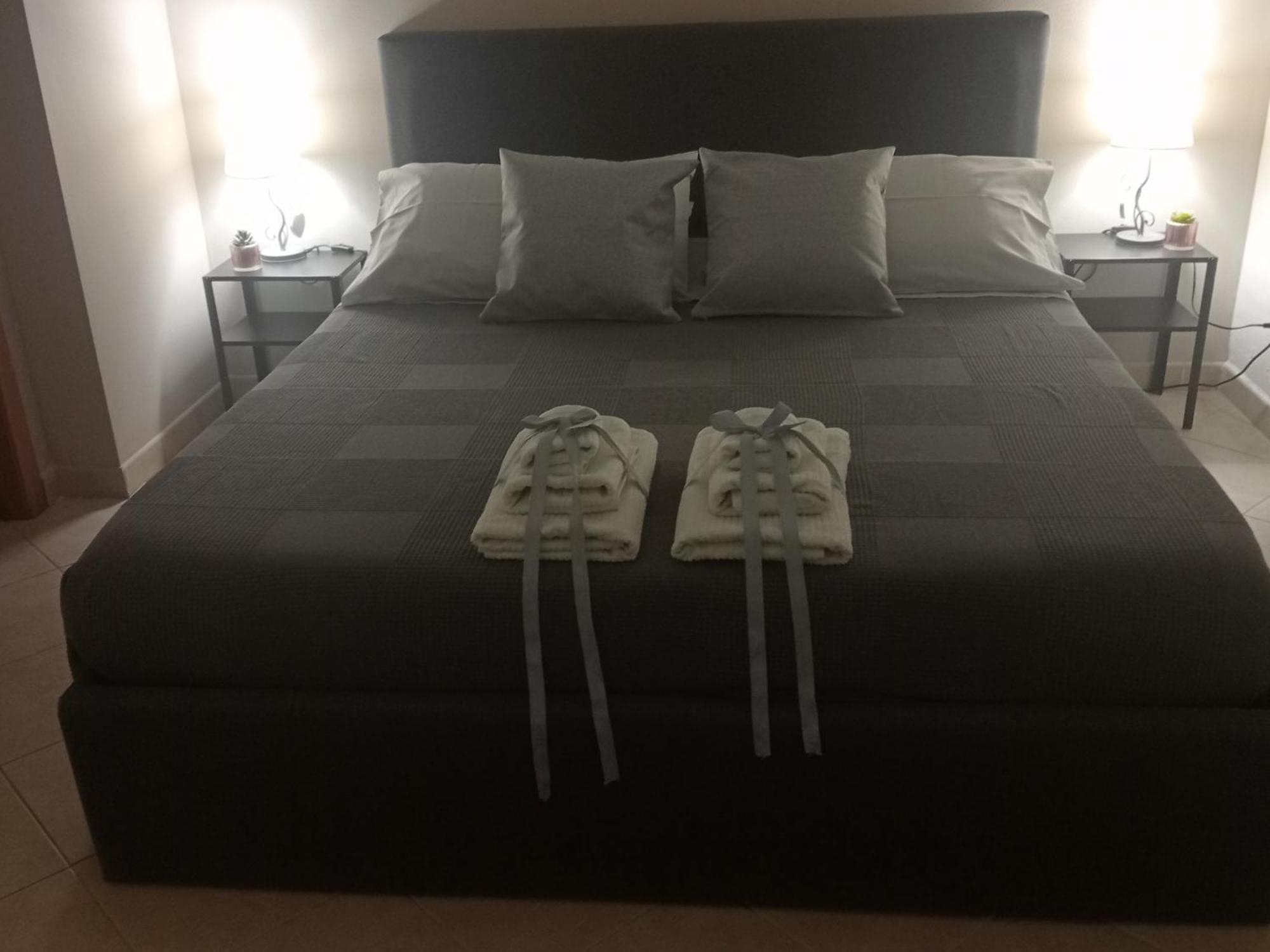 Clemamhouse Apartman Catania-Fontanarossai nemzetközi repülőtér Kültér fotó